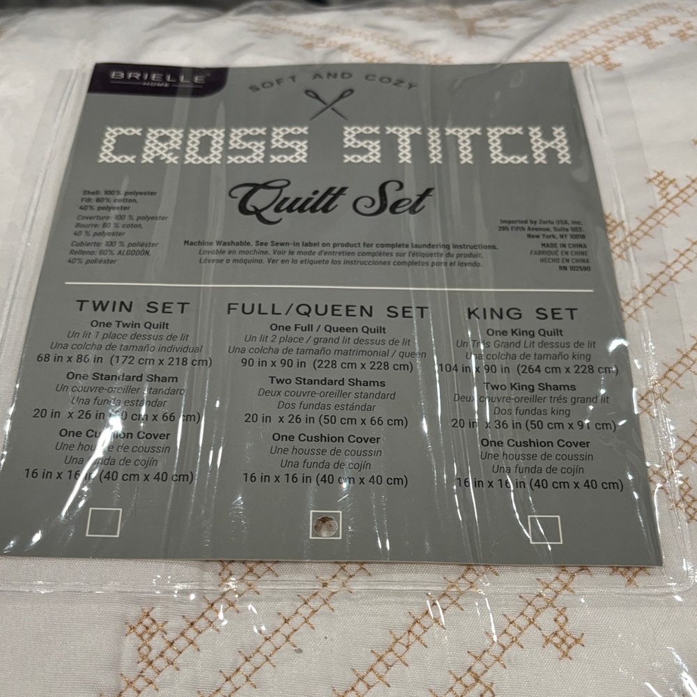 Quilt Full/Queen Cream Cross Stitch NWT - Picture 4 of 4